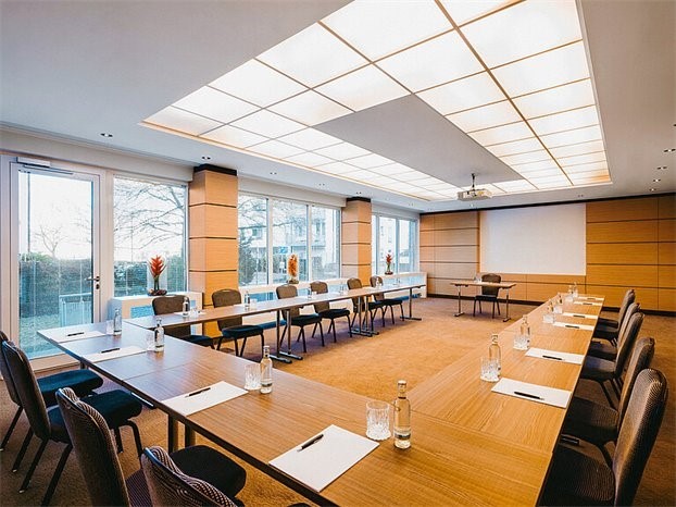 Lindner Hotel Düsseldorf Airport - Tagungsspecial